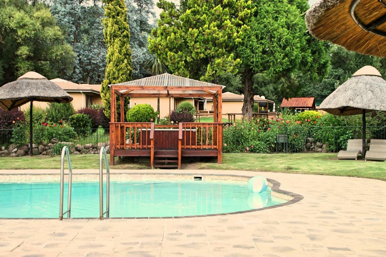 Gooderson Leisure Riverbend Chalets Self Catering And Timeshare Gold Crown Resort دراكنزبرغ غاردن المظهر الخارجي الصورة