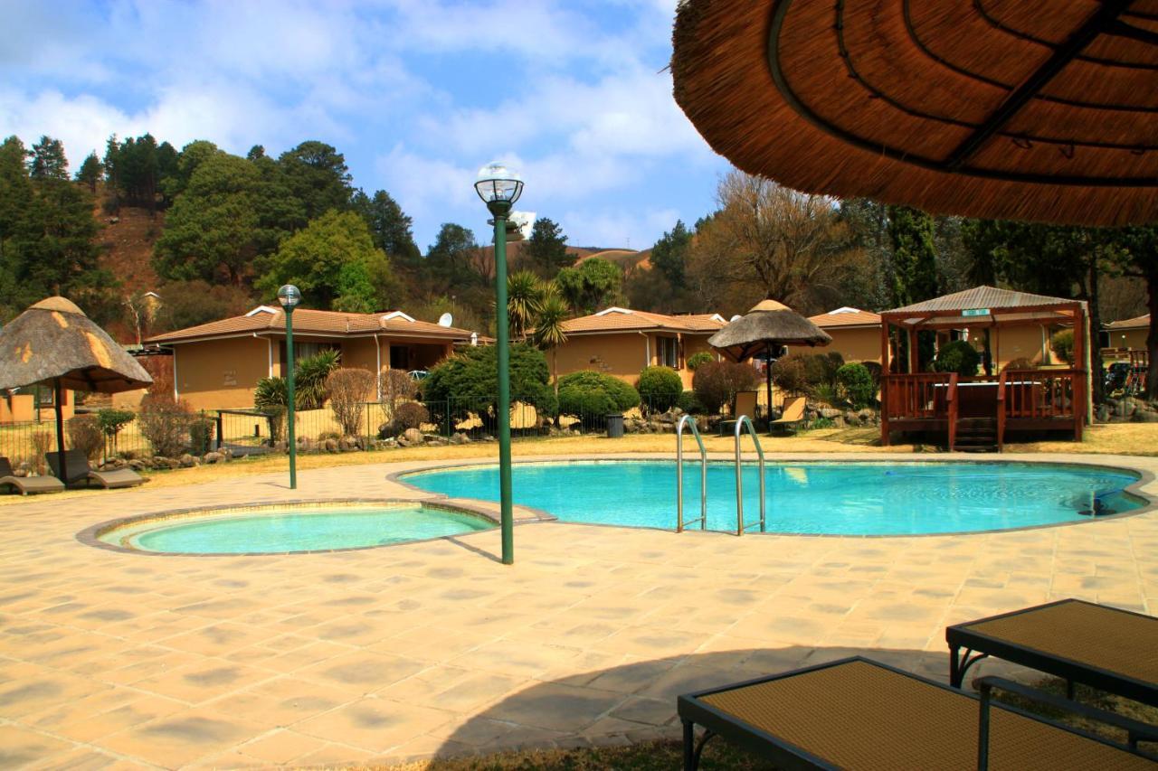 Gooderson Leisure Riverbend Chalets Self Catering And Timeshare Gold Crown Resort دراكنزبرغ غاردن المظهر الخارجي الصورة